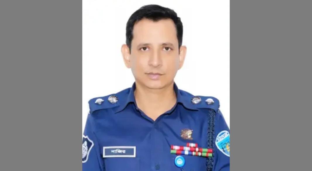 চট্টগ্রামের জেলা পুলিশ সুপার (এসপি) মোহাম্মদ নাজির আহমেদ খাঁন | ছবি: সংগৃহীত