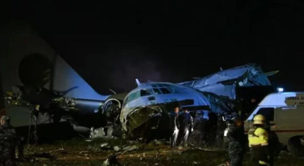 বিমান বিধ্বস্ত