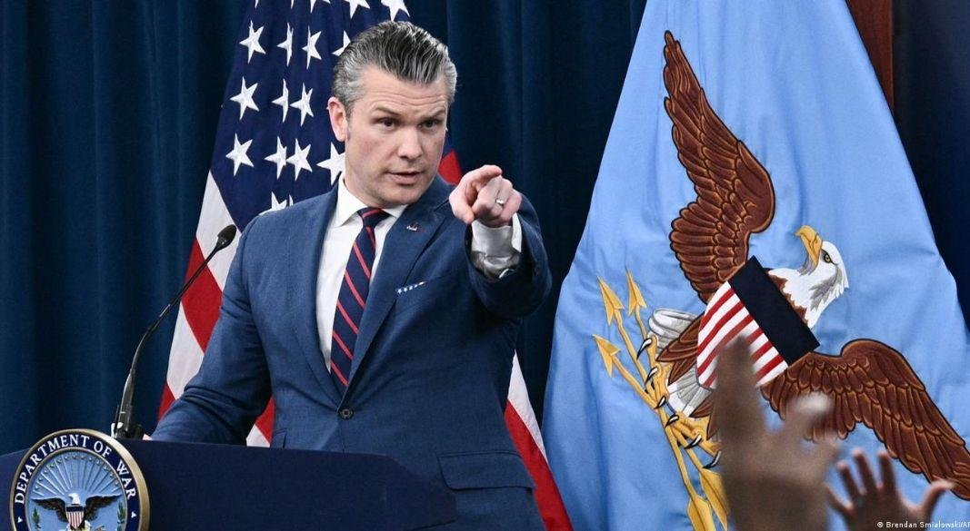 মার্কিন প্রতিরক্ষা সচিব পিট হেগসেথ