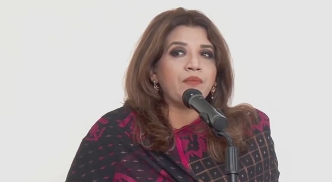 সাংবাদিকদের সঙ্গে কথা বলছেন পররাষ্ট্র প্রতিমন্ত্রী শামা ওবায়েদ ইসলাম। মঙ্গলবার বিকেলে পররাষ্ট্র মন্ত্রণালয়ে। ছবি: পররাষ্ট্র মন্ত্রণালয়ের সৌজন্যে