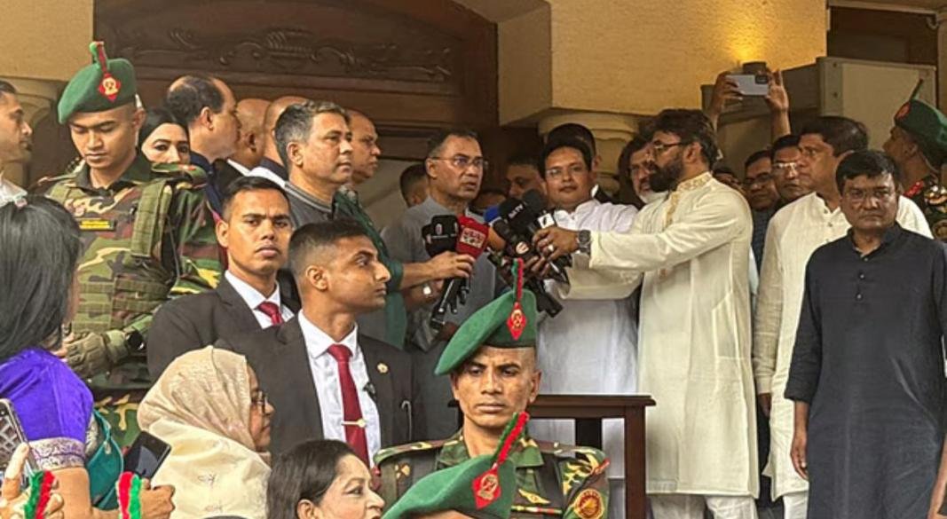 প্রধানমন্ত্রী তারেক রহমান। আজ শনিবার রাষ্ট্রীয় অতিথি ভবন যমুনায় | ছবি: প্রধানমন্ত্রীর কার্যালয়