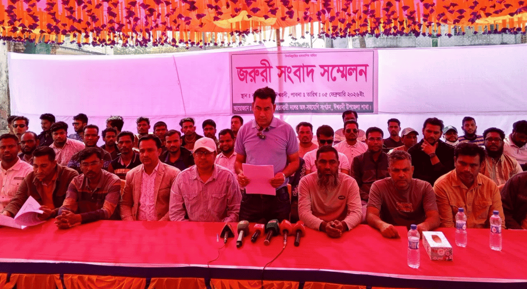 বিএনপির শতাধিক নেতার স্বেচ্ছায় পদত্যাগ, ‘মিষ্টি মুখ’ করে প্রতিবাদ