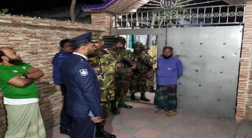 ককটেল বিস্ফোরণে