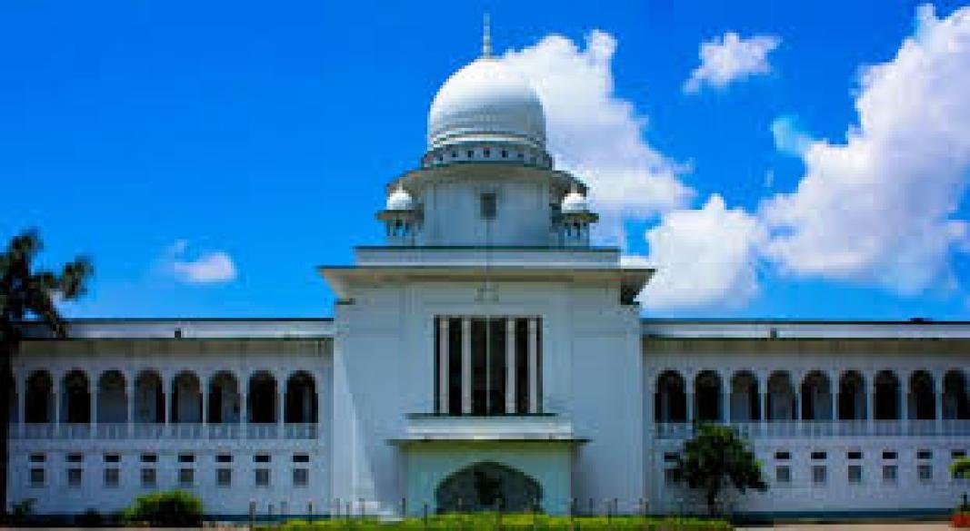 গত রোববার (১৪ ফেব্রুয়ারি) রমজান মাসে সরকারি-বেসরকারি নিম্ন মাধ্যমিক ও মাধ্যমিক স্কুল বন্ধ রাখার নির্দেশ দেন হাইকোর্ট। ফাইল ছবি