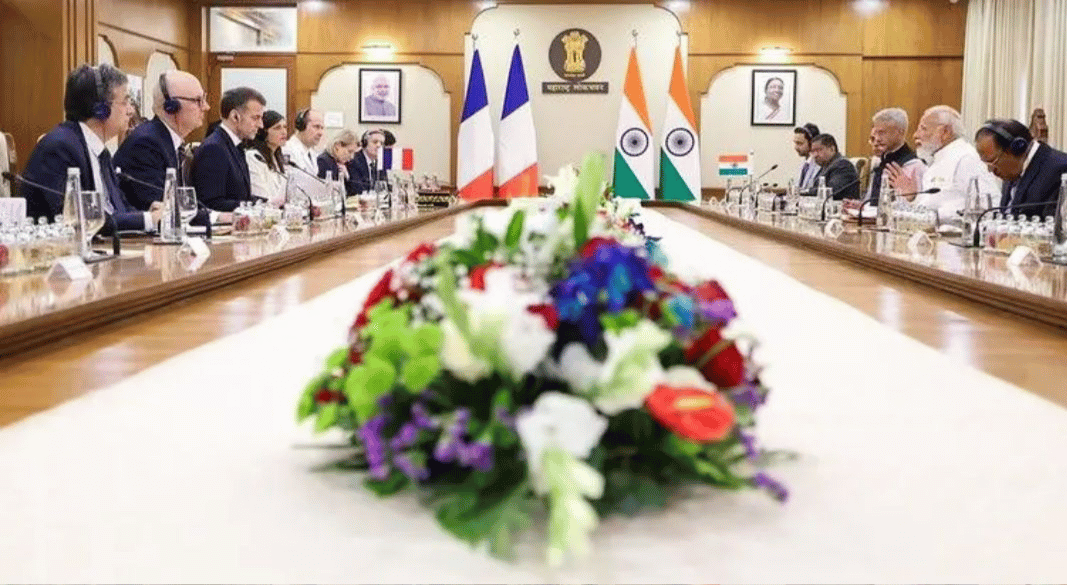 রাফাল, ক্ষেপণাস্ত্র ও হেলিকপ্টার নির্মাণে ভারত-ফ্রান্স ঐতিহাসিক চুক্তি