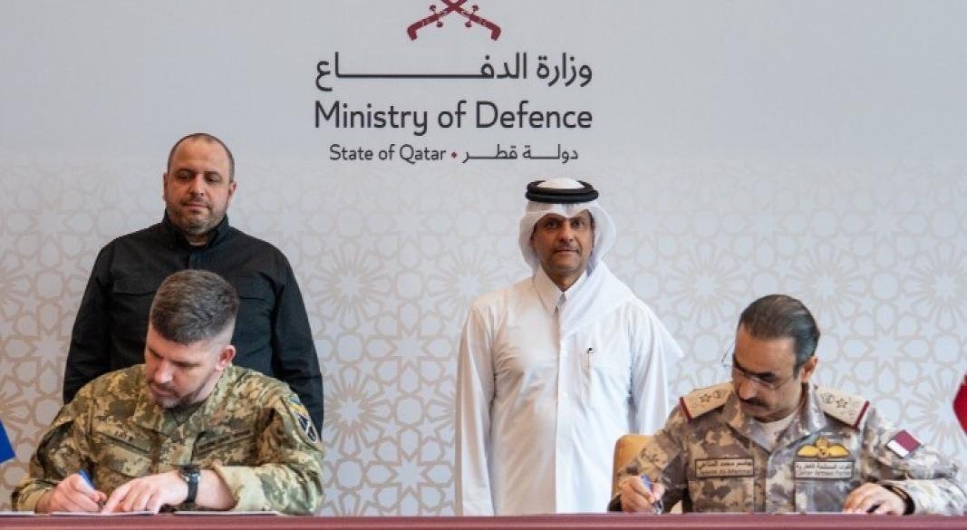 কাতারের সঙ্গে প্রতিরক্ষা চুক্তি সই করলো ইউক্রেন