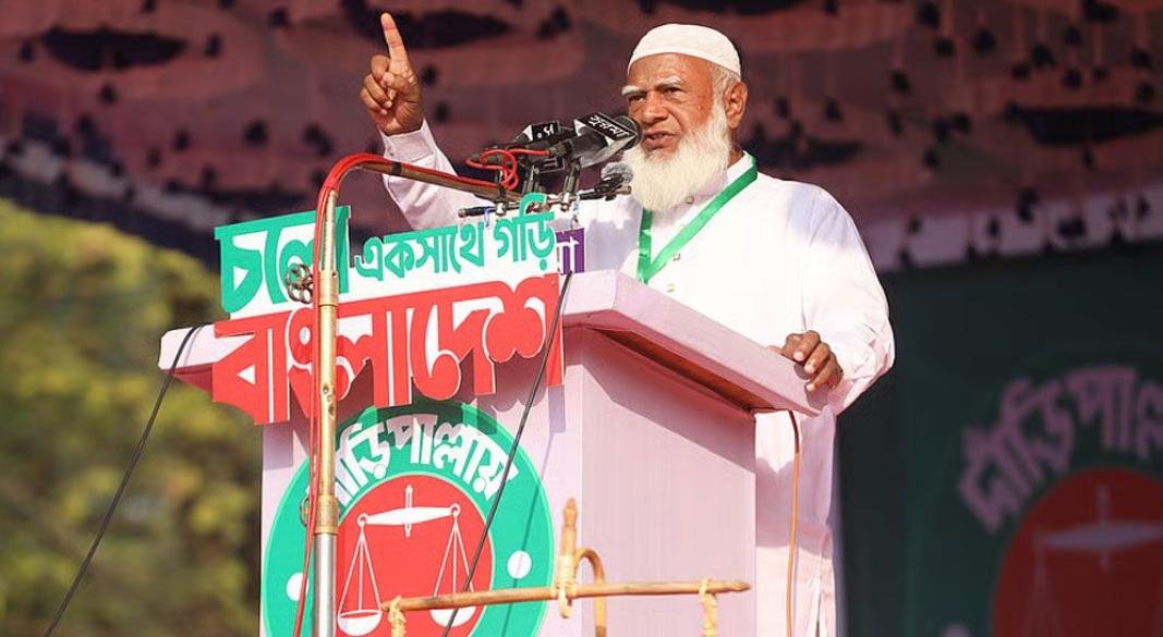 ভোটকেন্দ্রে মোবাইল নিষিদ্ধ  প্রজ্ঞাপন প্রত্যাহার না হলে আন্দোলনের হুঁশিয়ারি জামায়াত আমিরের