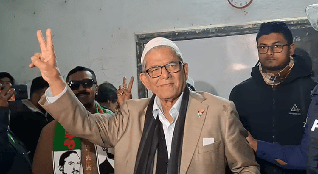 ভোট দিলেন মির্জা ফখরুল, বললেন—গণতন্ত্রের পথে নতুন অধ্যায়