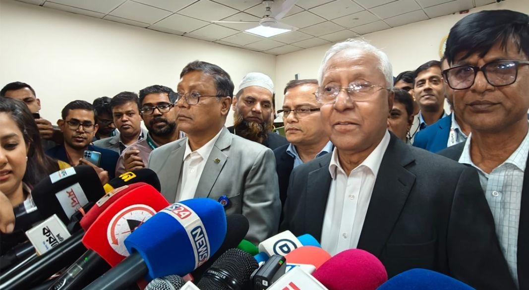 নির্বাচন কমিশনের জ্যেষ্ঠ সচিব আখতার আহমেদ