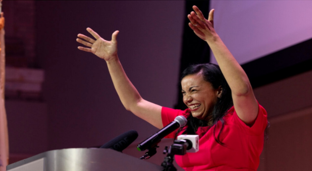 নিউ জার্সির ইলিভেন্থ ডিস্ট্রিক্ট কংগ্রেসনাল আসনে জয়ী অ্যানালিলিয়া মেহিয়া | ছবি: সংগৃহীত