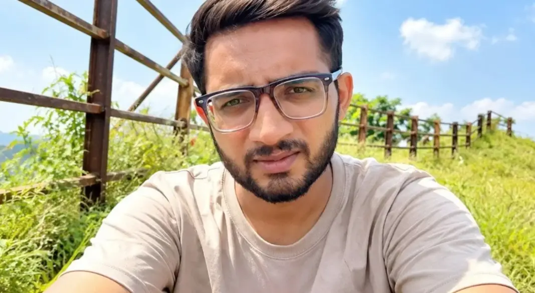 ‘আমি মারা গেলে মা ও ভাইয়ের কী হবে’, ভিডিও বার্তা দিয়ে যুবকের আ ত্মহ ত্যা