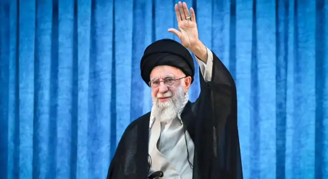 ইরানের সর্বোচ্চ নেতা আয়াতুল্লাহ আলি খামেনি