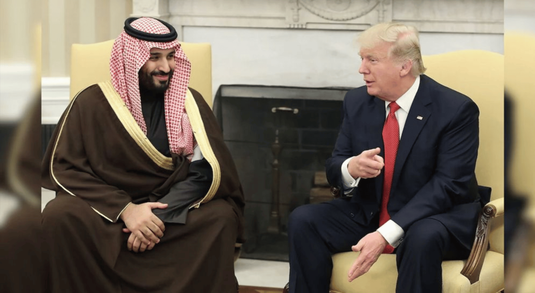 সৌদি আরবের যু্বরাজ মোহাম্মদ বিন সালমান ও মার্কিন প্রেসিডেন্ট ডোনাল্ড ট্রাম্প। ছবি: সংগৃহীত