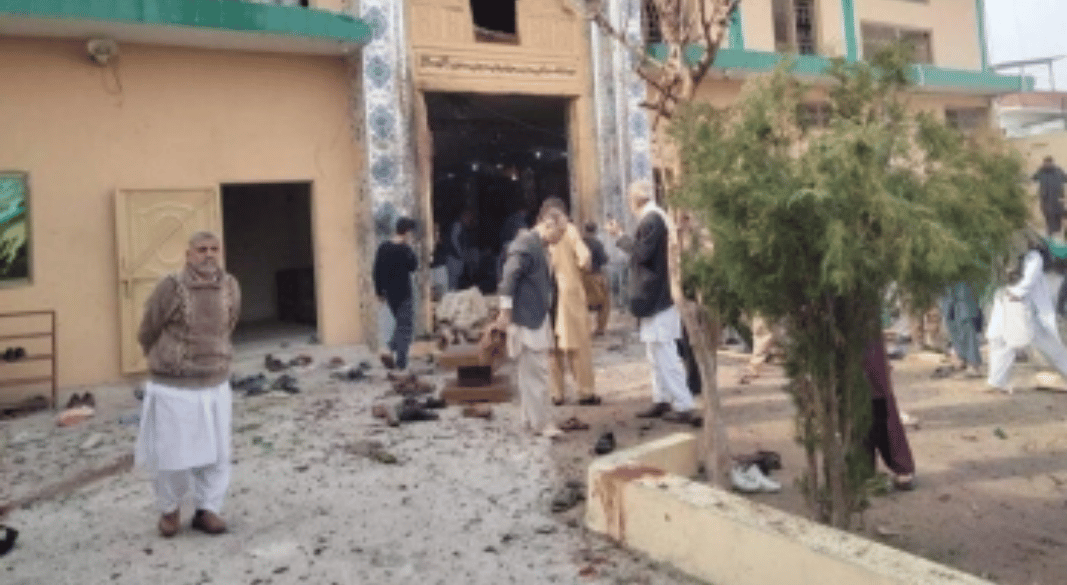 ইসলামাবাদের মসজিদে বিস্ফোরণ ৩১ জন প্রাণহানি, শতাধিক আহত