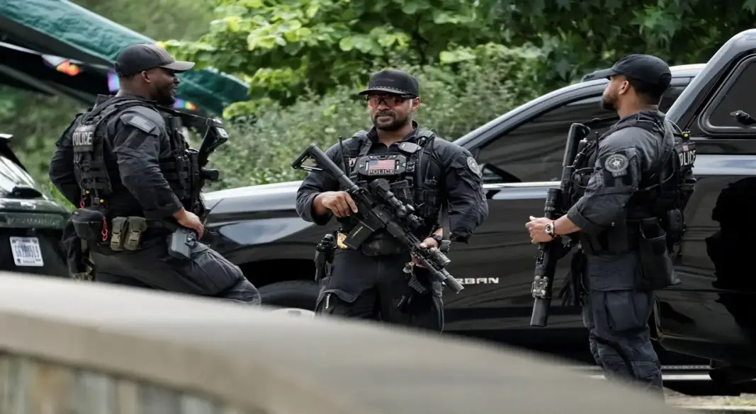 প্রতারণার অর্থ পাচারের অভিযোগে ‘জিনবি গ্যারান্টি’র বিরুদ্ধে যুক্তরাষ্ট্রের বড় অভিযান