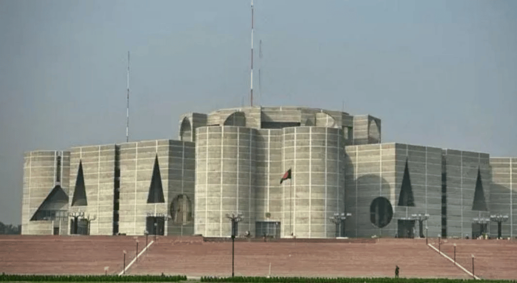 মন্ত্রী-প্রতিমন্ত্রী হিসেবে যারা ডাক পেয়েছেন