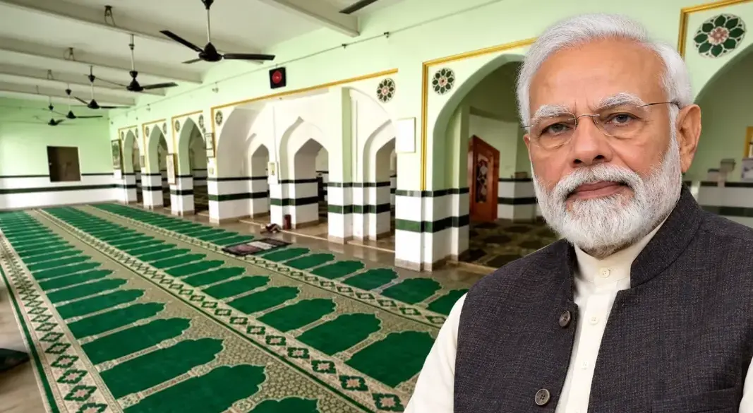 রেন্দ্র মোদির সরকারি বাসভবনের কাছে অবস্থিত ঐতিহাসিক রেস কোর্স মসজিদ