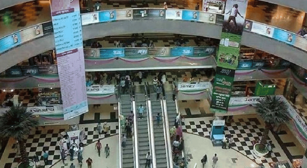 নির্বাচনের কারণে দোকানপাট ও শপিংমল বন্ধ