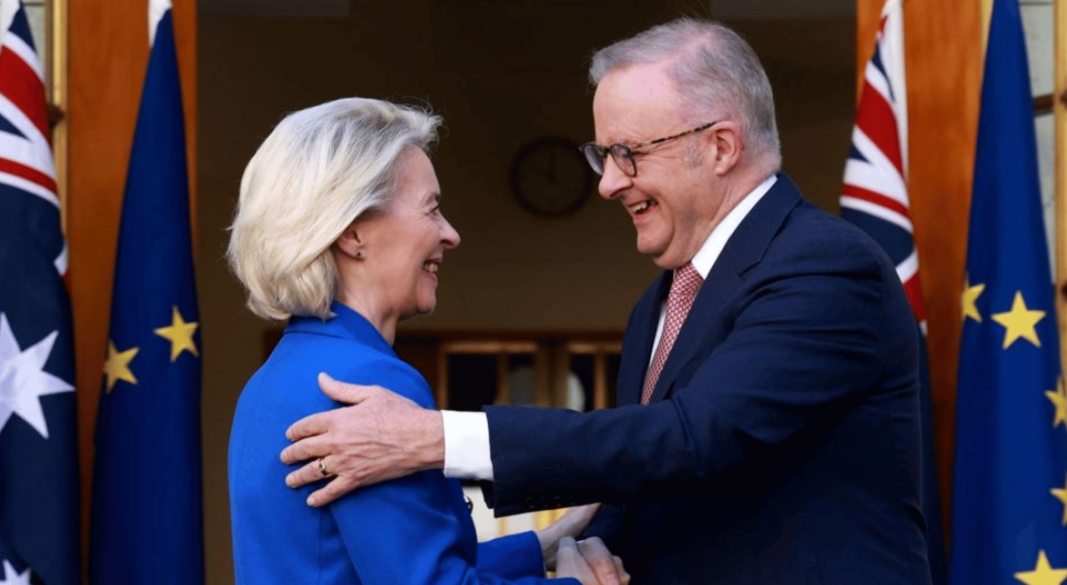 ইউরোপীয় কমিশনের প্রেসিডেন্ট উরসুলা ফন ডেয়ার লাইয়েন ও অস্ট্রেলিয়ার প্রধানমন্ত্রী অ্যান্থনি অ্যালবানিজ।