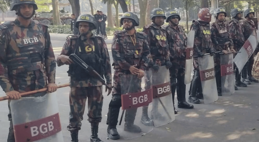 প্রধান উপদেষ্টার সরকারি বাসভবন এলাকায় ১৪৪ ধারা জারি