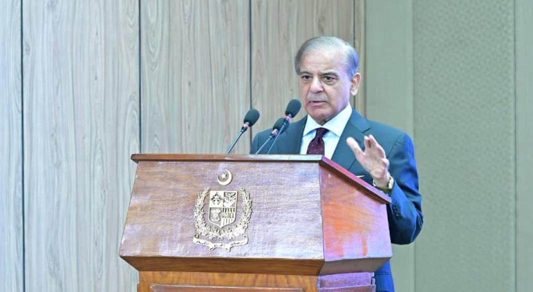 পাকিস্তানের প্রধানমন্ত্রী শাহবাজ শরিফ ।  ছবি: এক্স