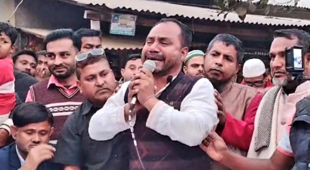 সখীপুরে নির্বাচনি পথসভায় যুবদল নেতা নূর-ই-আজম।