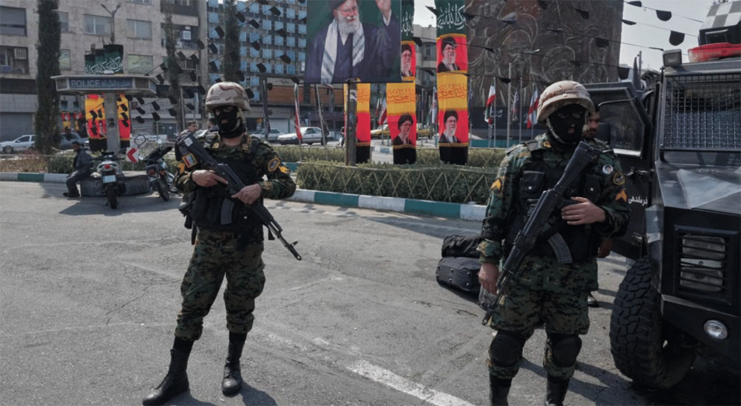 শত্রুপক্ষকে তথ্য দেওয়ার অভিযোগে ইরানে ৫০০ জন গ্রেফতার