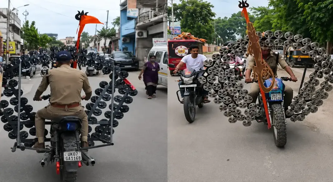 ভারতের পুলিশের অভিযানে বাইক আটক। ছবি:সংগৃহীত