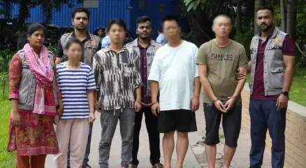 বসুন্ধরা আবাসিক এলাকায় চীনা চক্রের আস্তানায় ডিবির অভিযানে ৪ সদস্য গ্রেপ্তার। ছবি: সংগৃহীত