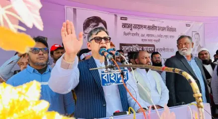 নির্বাচনী সমাবেশে বক্তব্য দেন বিএনপির স্থায়ী কমিটির সদস্য সালাহউদ্দিন আহমদ।
