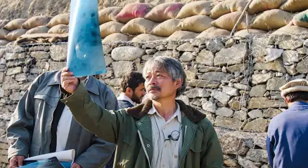 চিকিৎসাসেবা দিতে গিয়ে তেতসু নাকামুরা