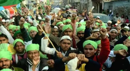 ঈদে মিলাদুন্নবীর প্রাণবন্ত মিছিল ছবি:সংগৃহীত