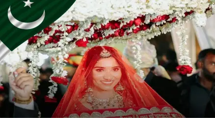 ভিসা জটিলতা কাটিয়ে দীর্ঘ প্রতীক্ষার পর বিয়ে করতে ভারতে পৌঁছানো এক পাকিস্তানি কনে। ছবি: সংগৃহীত