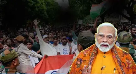 শিক্ষামন্ত্রীর পদত্যাগের দাবিতে আন্দোলনকারীদের সংসদ ভবনমুখী মিছিলের সময় দিল্লিতে প্রধানমন্ত্রী মোদীর কড়া নিরাপত্তা। ছবি: সংগৃহীত