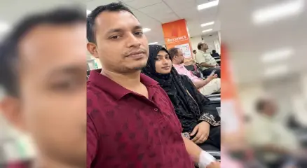 ভারতের বেঙ্গালুরুতে চিকিৎসাধীন অবস্থায় স্বামীর মৃত্যুর পর আট দিন ধরে তাঁর মরদেহ পাননি তানজিলা ইসলাম আশা। ছবি: সংগৃহীত