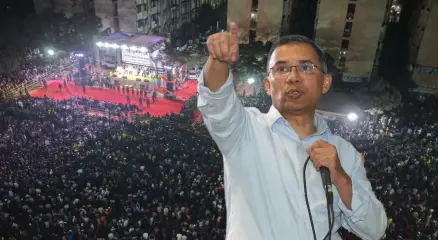 নির্বাচনি জনসভায় তারেক রহমান