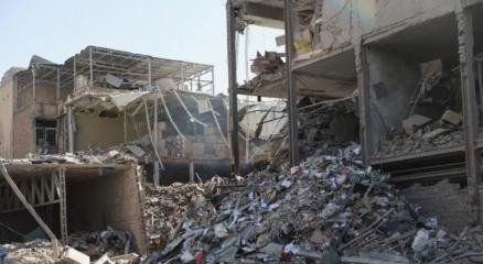 ইসরায়েল ও মার্কিন হামলায় তেহরানে ধ্বংস হওয়া ভবন