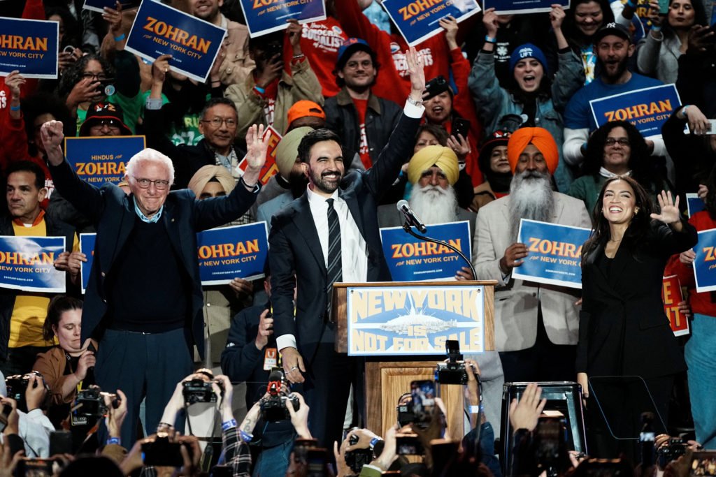 মামদানির জয়ে প্রেসিডেন্ট হওয়ার পথ খুলছে যার