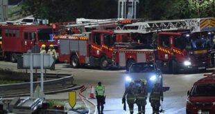 হংকংয়ে ভয়াবহ অগ্নিকাণ্ডে নিহতের সংখ্যা বেড়ে ৯৪ , নিখোঁজ শতাধিক