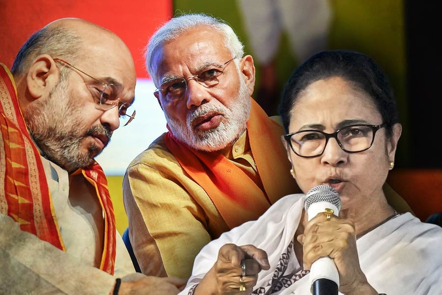 অমিত শাহ'র নির্দেশেই বাংলাদেশে পুশব্যাক করা হচ্ছে: মমতা